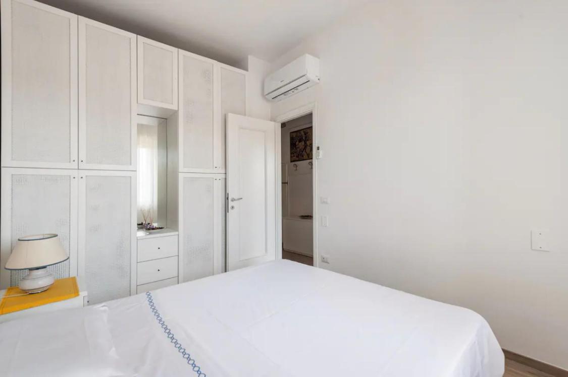 Seaside Apt Private Parking And Near The Beach Viareggio Ngoại thất bức ảnh